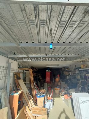img-20240408-wa0027 - Garage Box auto Posto auto Pesaro (PU) CENTRO CITTA, CELLETTA 